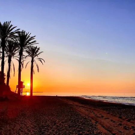 Benalbeach, Estudio En Primera Linea De Playa Apartment
